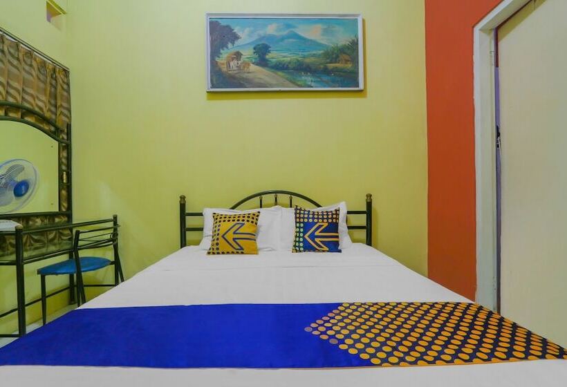 ホテル Griya Istana 1