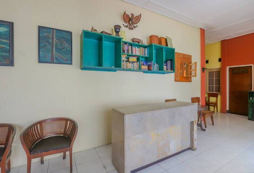 ホテル Griya Istana 1