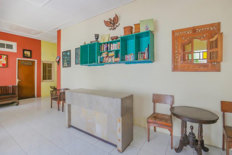 ホテル Griya Istana 1