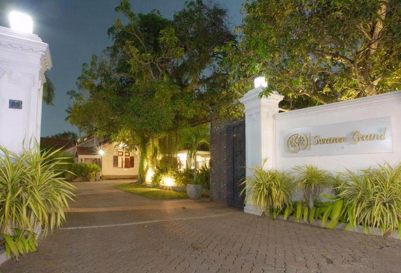 בית מלון כפרי Swanee Grand