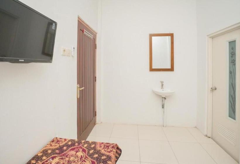 בית מלון כפרי Teratai Homestay Syarah