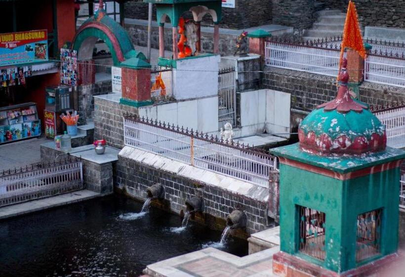 هتل Yes Comfort Villa Guest House