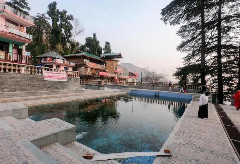 هتل Yes Comfort Villa Guest House