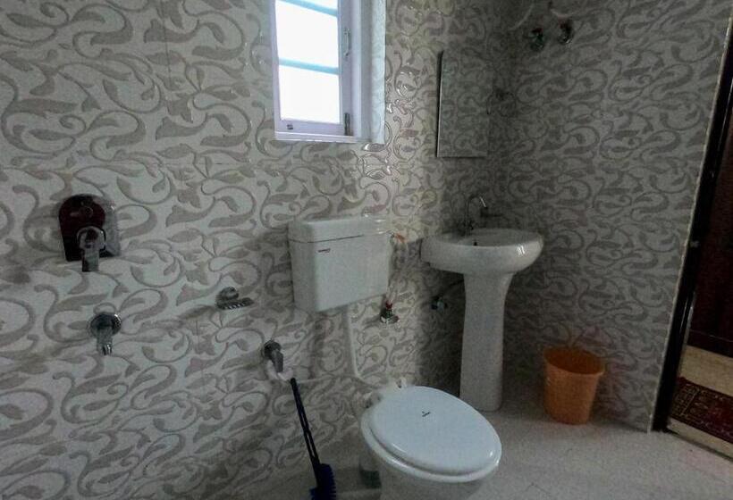 هتل Yes Comfort Villa Guest House