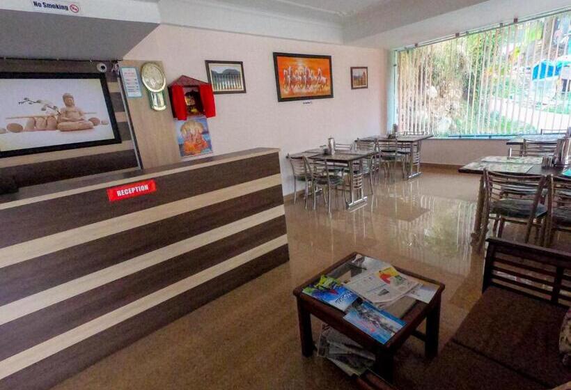 هتل Yes Comfort Villa Guest House