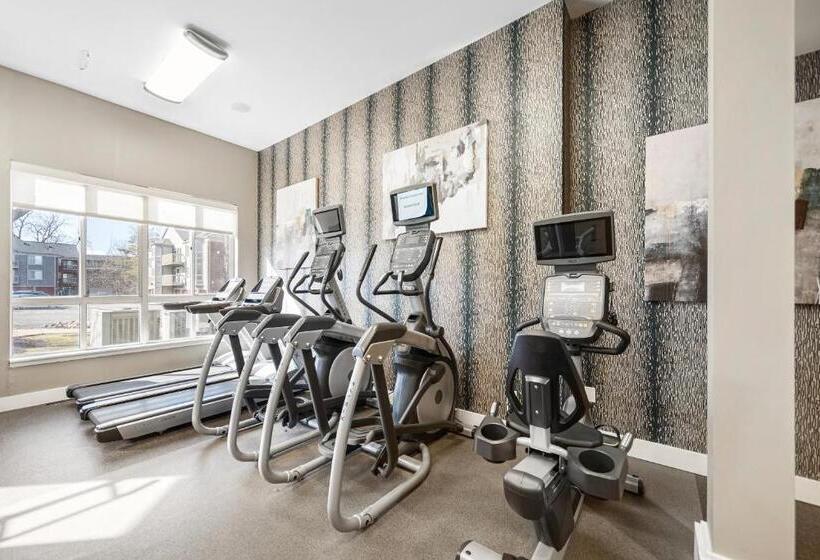 Kasa Downtown South Bend