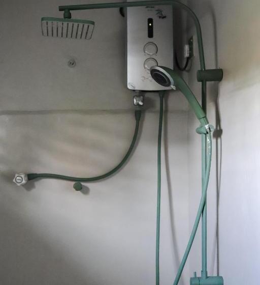 ペンション Hawara Coliving Midigama