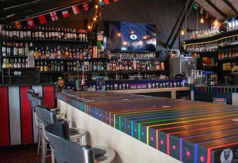펜션 Club Aviva Guatavita Hostel Restaurante, Disco & Bar