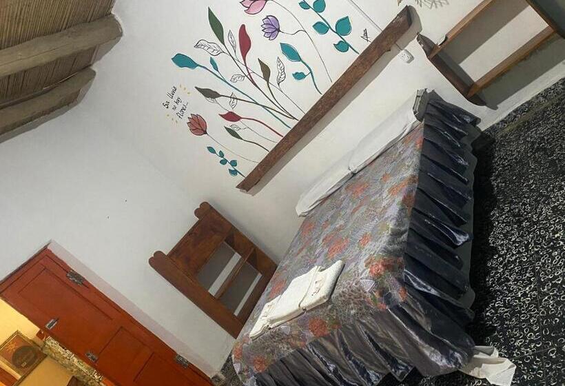 Пансион Munay Ecohostal   Cabañas De Adobe