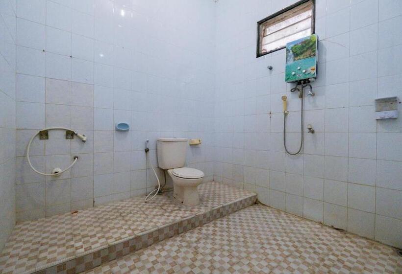 Urbanview Hotel Near Jatim Park 1 By Reddoorz