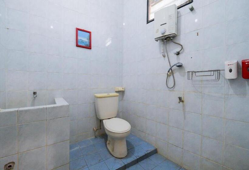 Urbanview Hotel Near Jatim Park 1 By Reddoorz