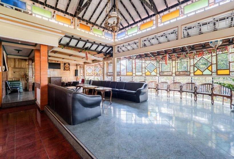 Urbanview Hotel Near Jatim Park 1 By Reddoorz