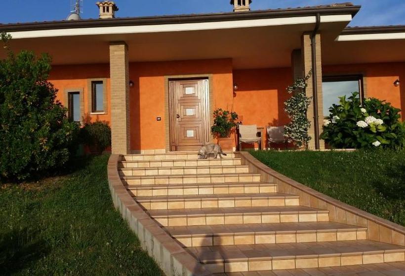 Villa Robinia B&b Guest House