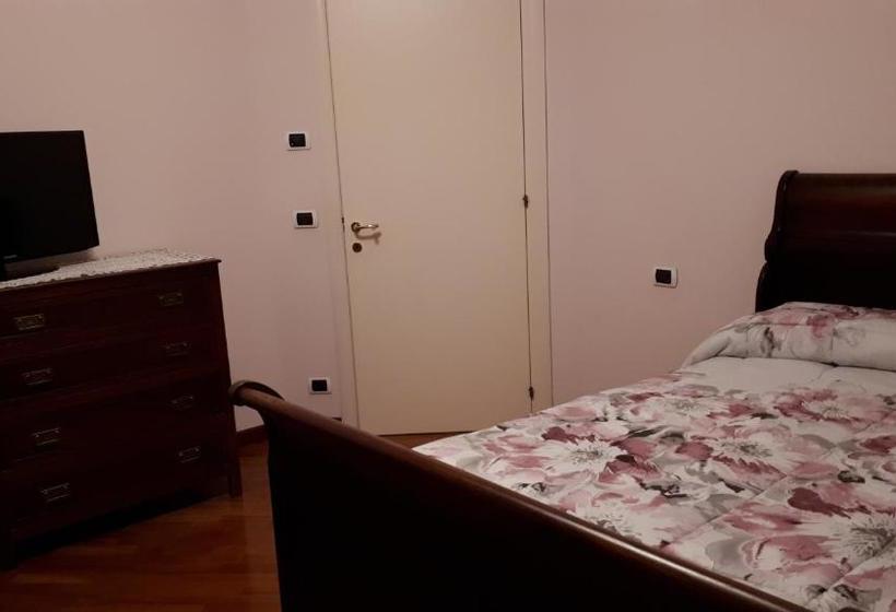 Villa Robinia B&b Guest House