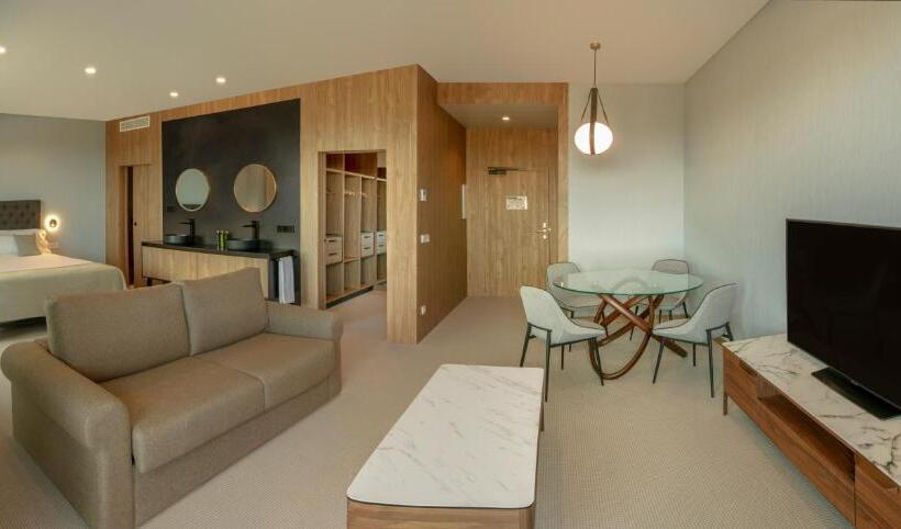 Aj Gran Alacant by SH Hoteles