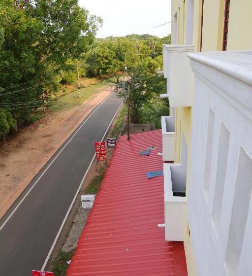 הוסטל Blissful Haven Art House   Near Entrance To Auroville