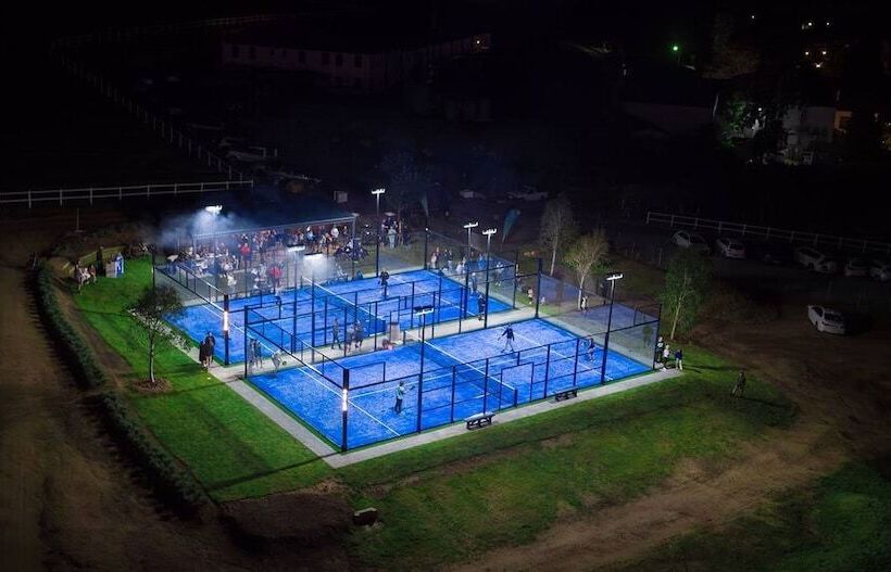 住宿加早餐  Avontuur Manor House And Wine Estate