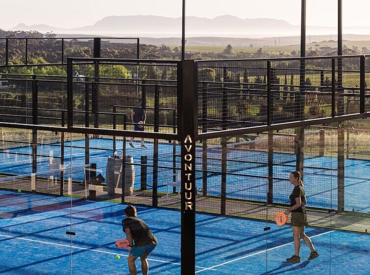 住宿加早餐  Avontuur Manor House And Wine Estate