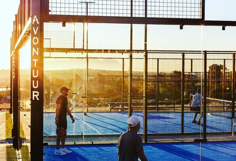 住宿加早餐  Avontuur Manor House And Wine Estate