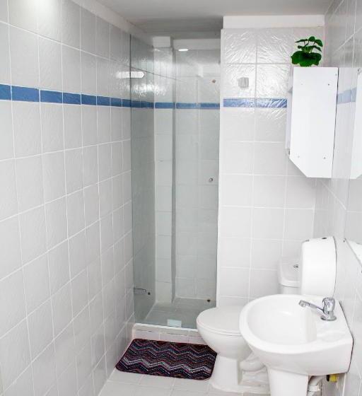 تختخواب و صبحانه Comfort House