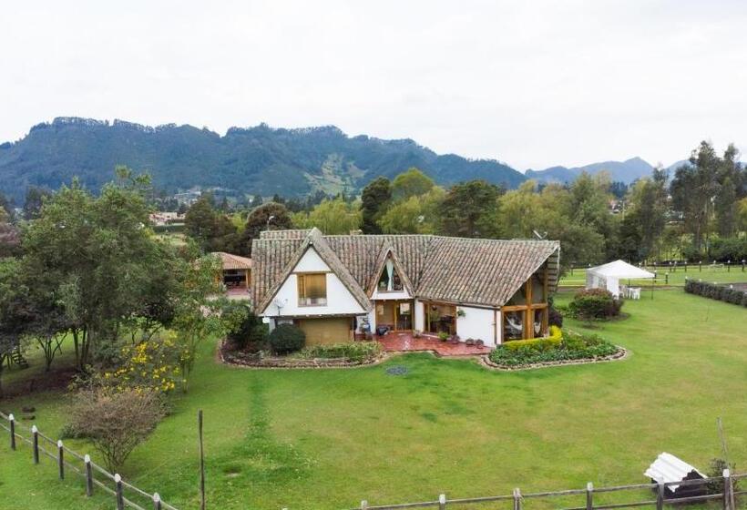 مبيت وإفطار La Isabela Estancia Ecuestre