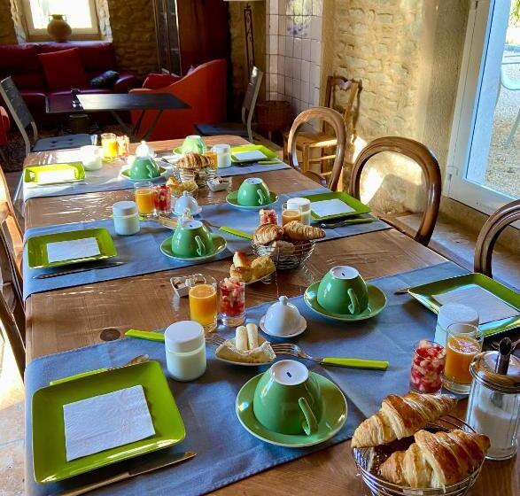 ベッドアンドブレックファースト Le Mas Carré Séguret