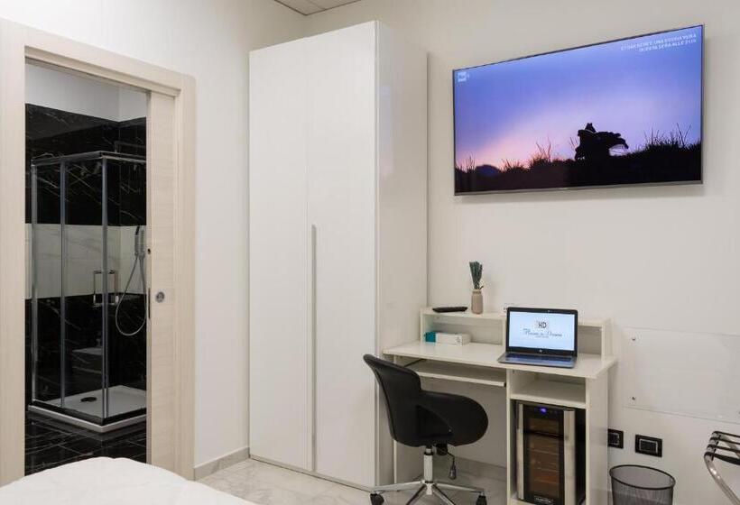 تختخواب و صبحانه Royal Central Room