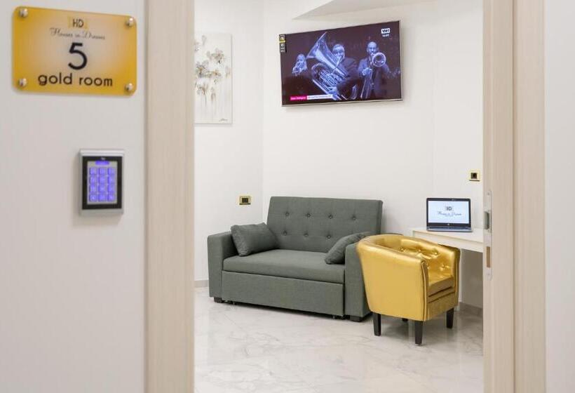 تختخواب و صبحانه Royal Central Room