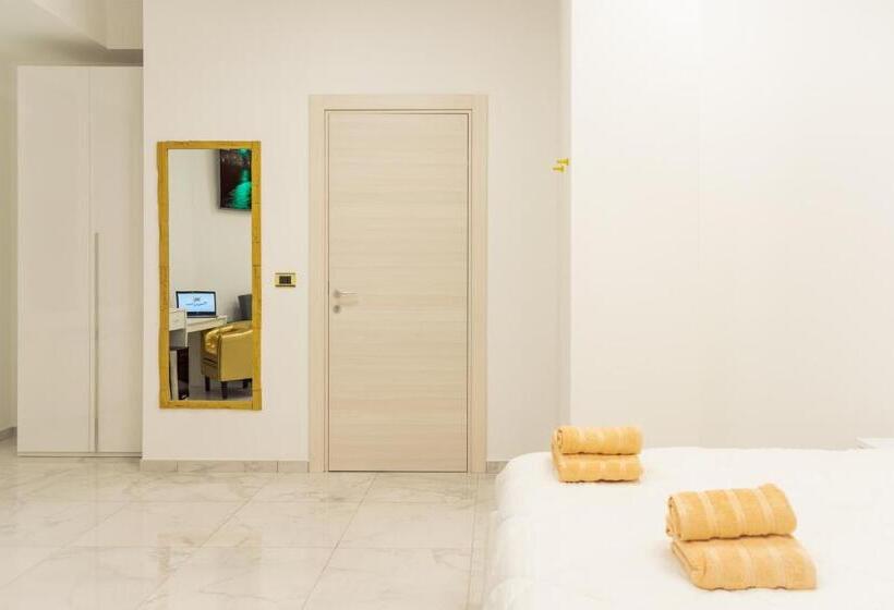 تختخواب و صبحانه Royal Central Room