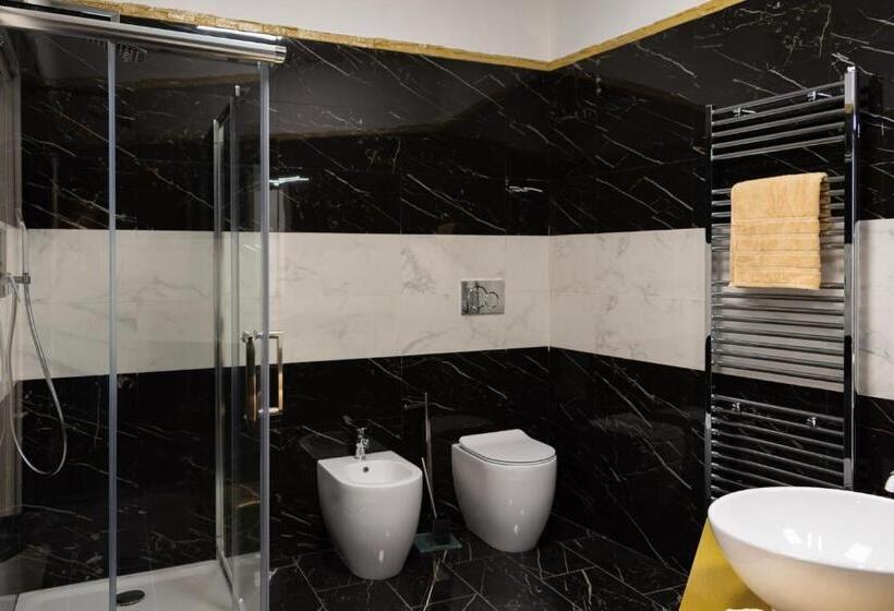 تختخواب و صبحانه Royal Central Room