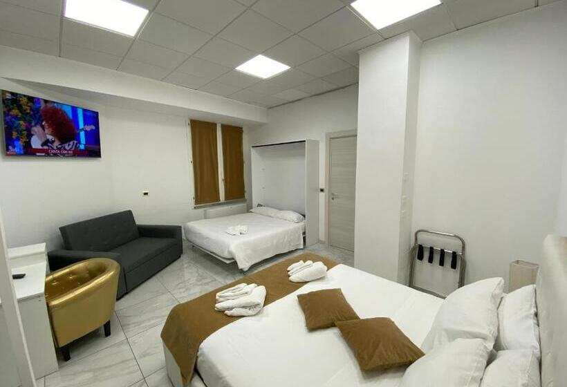 تختخواب و صبحانه Royal Central Room