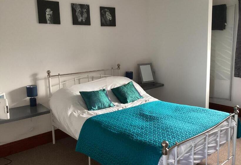 ベッドアンドブレックファースト The Coach And Horses