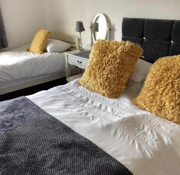 ベッドアンドブレックファースト The Coach And Horses