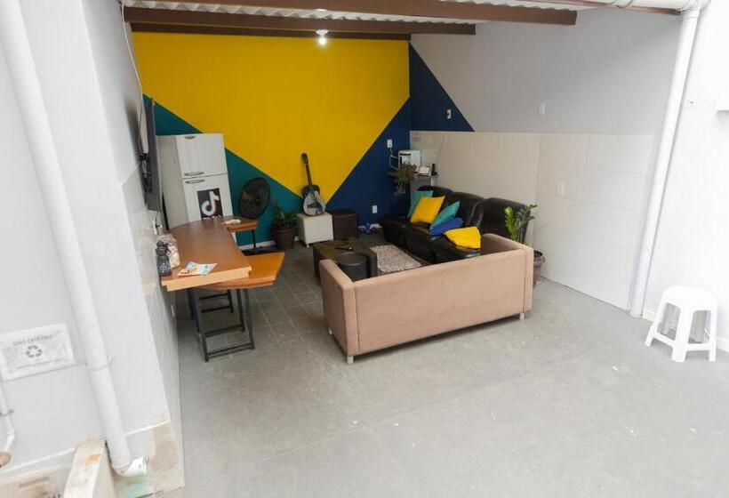 Hostel Diniz