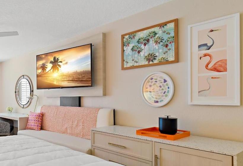 فندق Bellwether Beach Resort