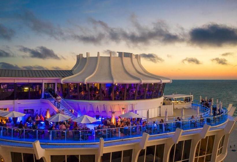 فندق Bellwether Beach Resort