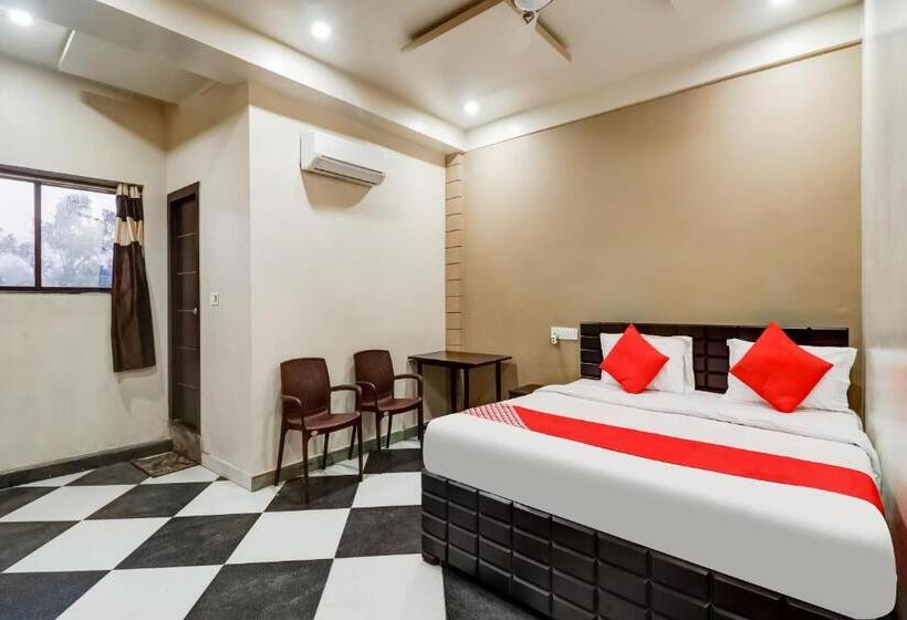 فندق Collection O 77782 Mini Punjab Hill Side Rooms