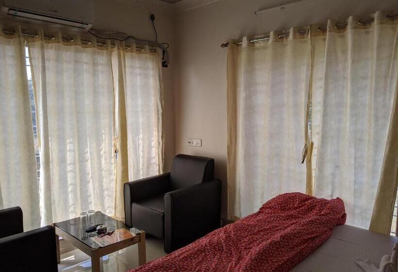 בית מלון כפרי Dip Holidays