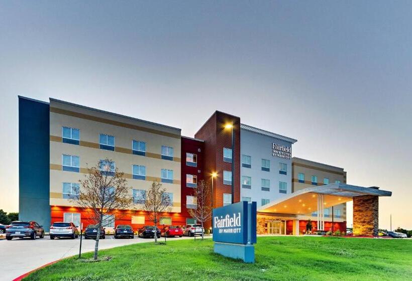 هتل Fairfield Inn & Suites By Marriott Dallas Love Field