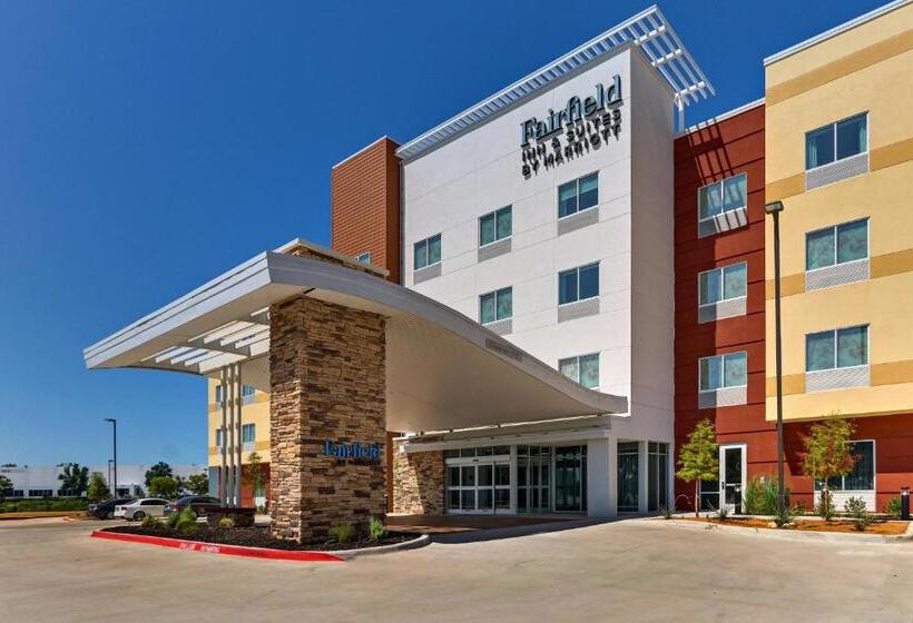 هتل Fairfield Inn & Suites By Marriott Dallas Love Field