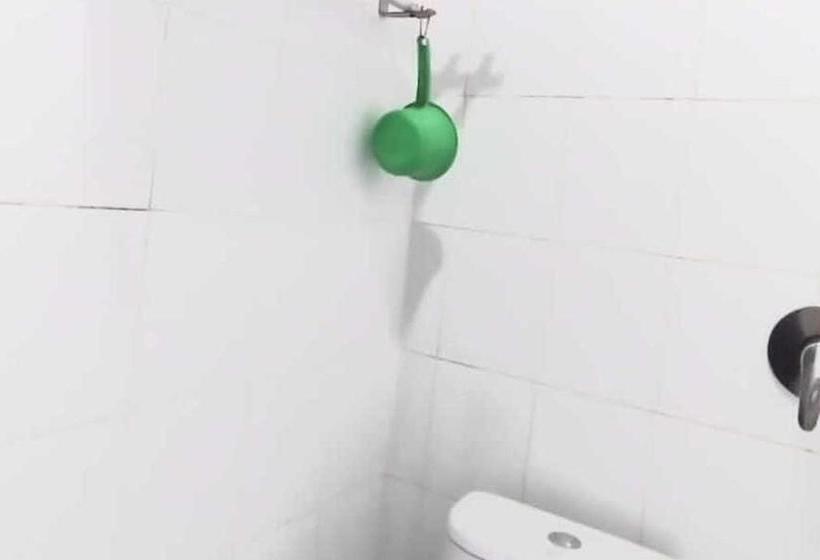 호텔 Golden Inn Ambon Redpartner