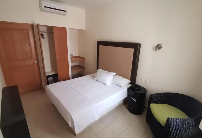 בית מלון כפרי Hc Canarios Resort Spa