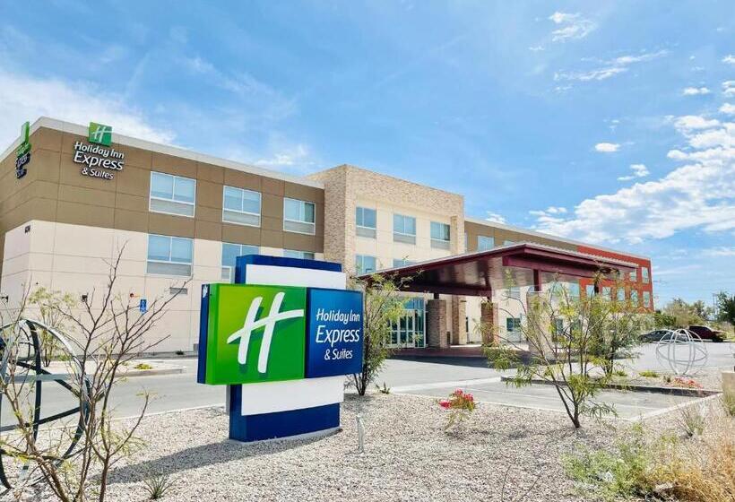 Отель Holiday Inn Express & Suites Blythe, An Ihg