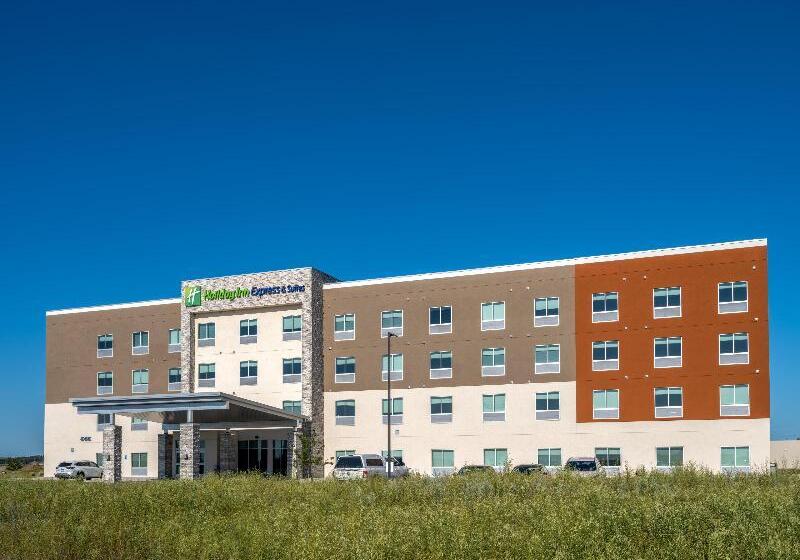 فندق Holiday Inn Express & Suites   Watertown, An Ihg