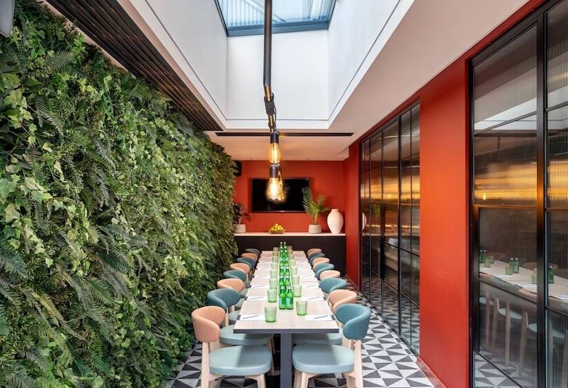 Отель Hyatt Place London City East