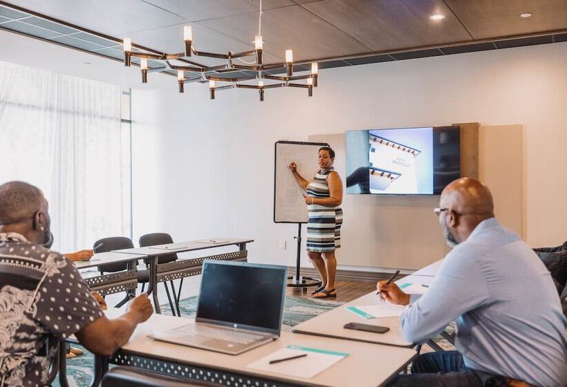 فندق Indigo Spring   Woodlands Area, An Ihg