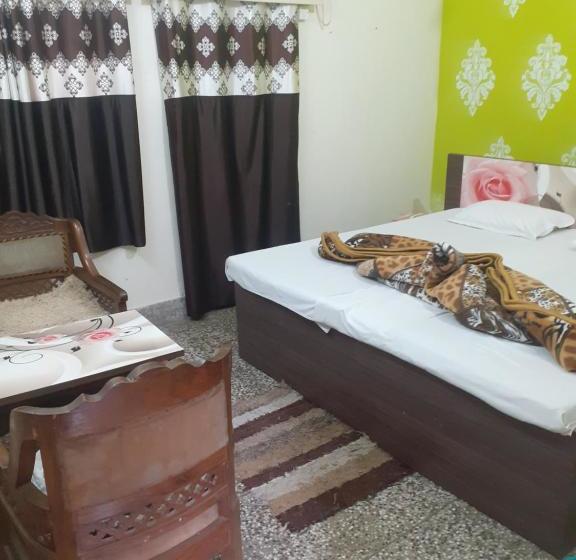 בית מלון כפרי International