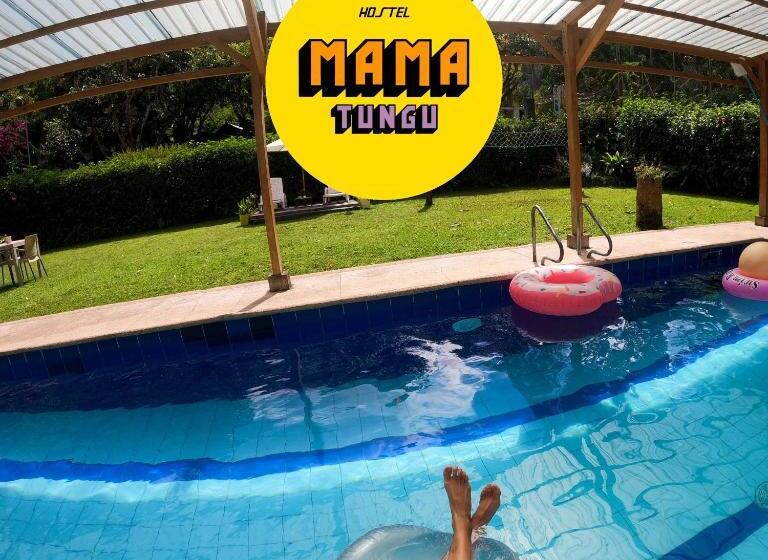 호텔 Mama Tungu Hostel