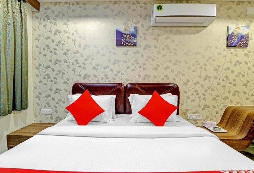 فندق Oyo 69436  Royal Wings