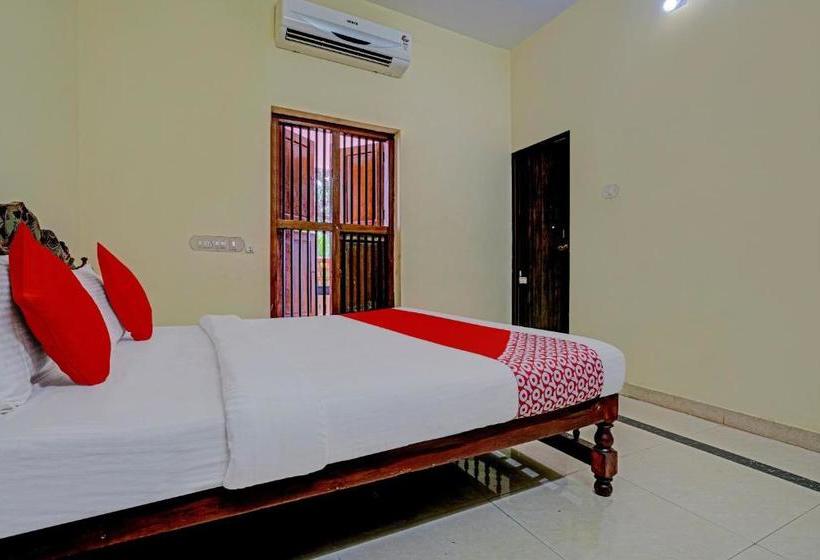 فندق Oyo 76933 The Green Villa